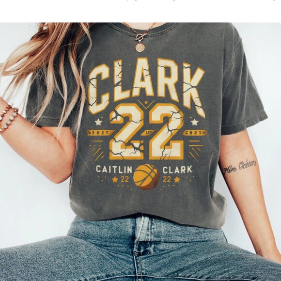 Indiana Fever Caitlin Clark basketball gray comfort colors t-shirt Small - Picture 1 of 6